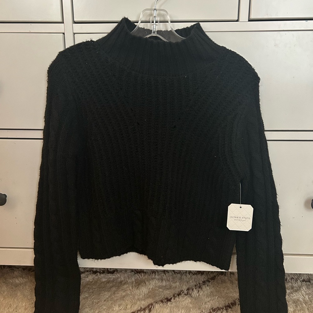 Altered State, Black sweater, size medium